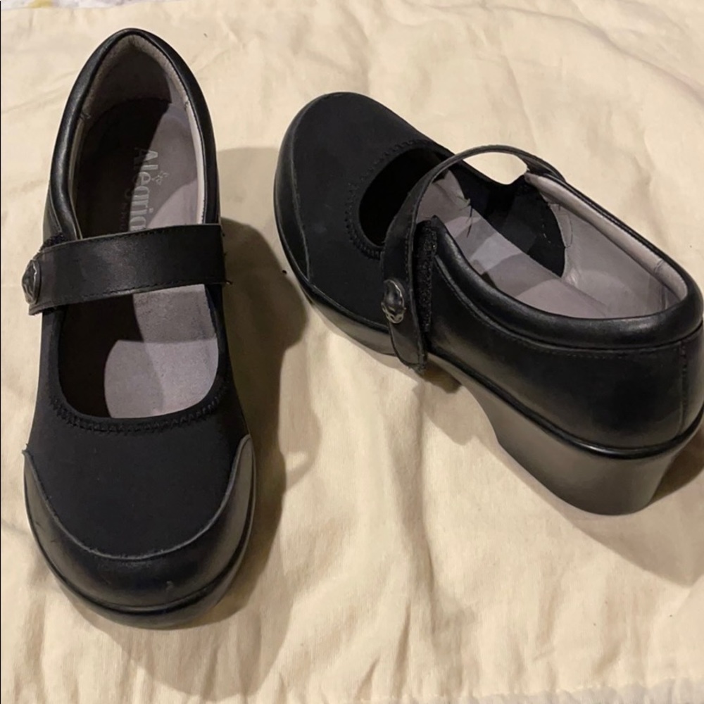 Black clogs